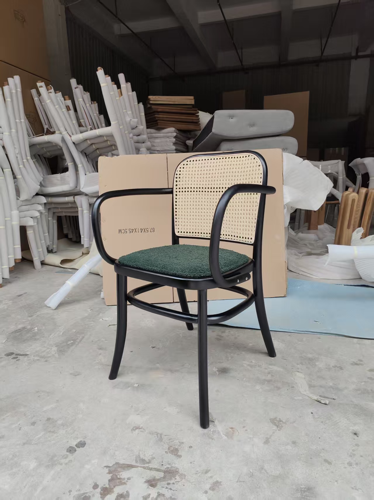 餐廳 - 單椅(有扶手) ACCE03316324