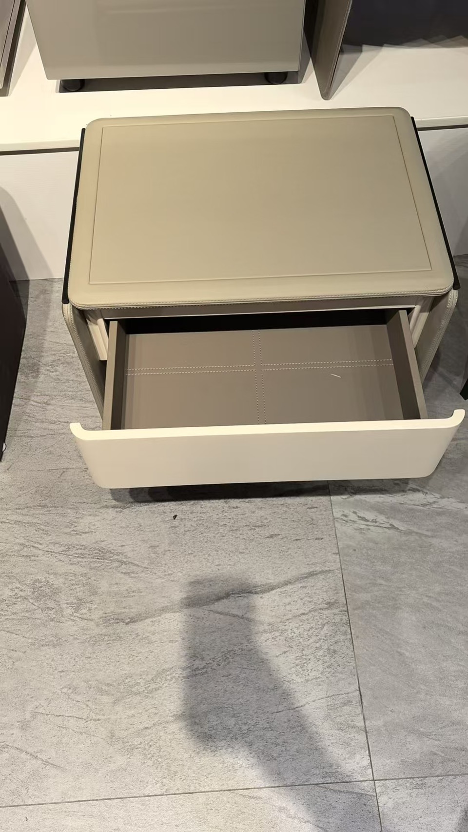 臥室 - 床頭櫃 ACCT01086925