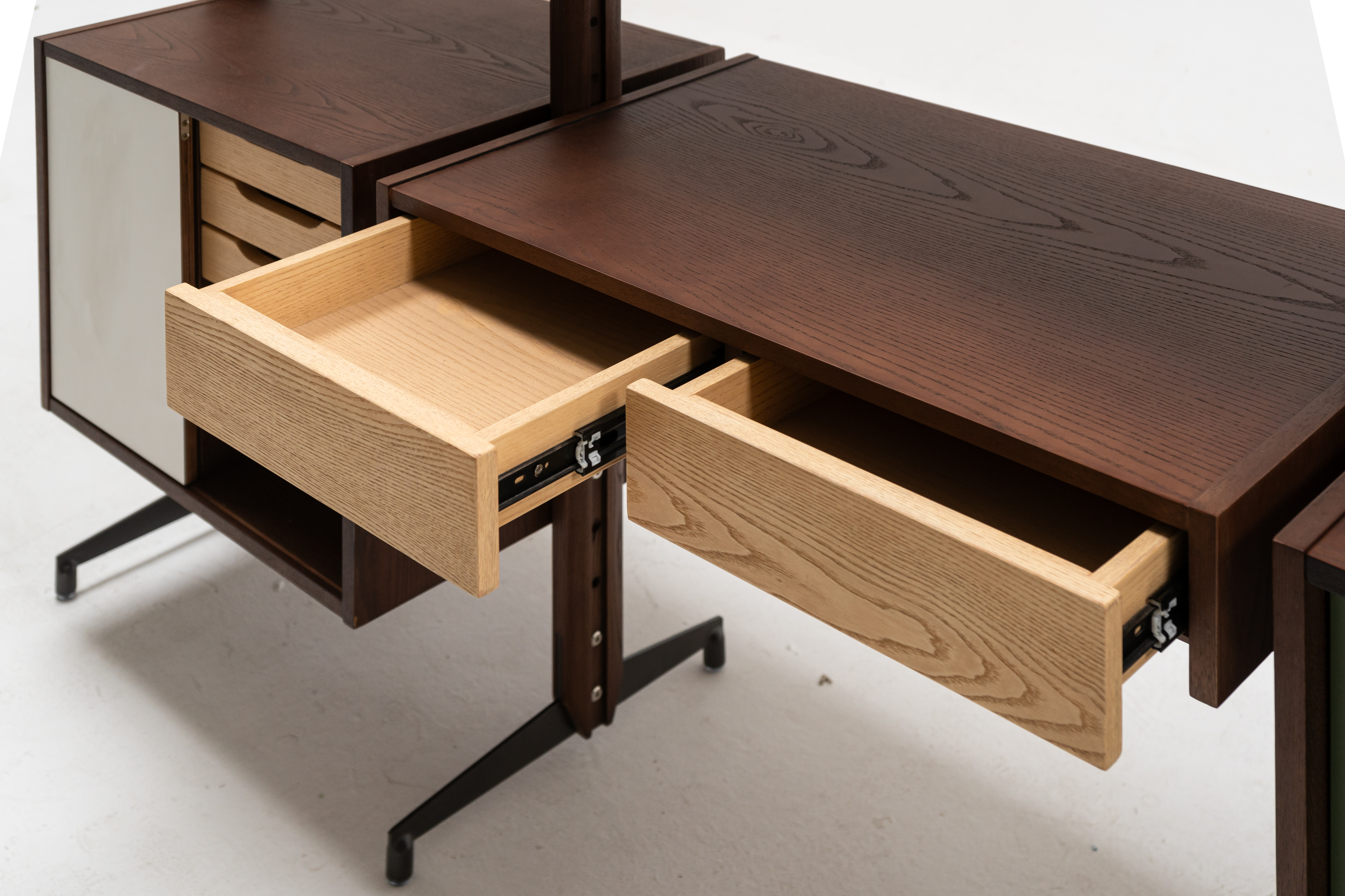 客廳 – 櫃子/層架ACCG12578825